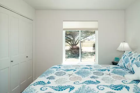 Bedroom - 476 Oceana Dr, Dillon Beach, CA 94929 photo 2 of 14