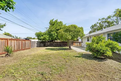 Exterior - 741 Vervais Ave, Vallejo, CA 94591 photo 6 of 7