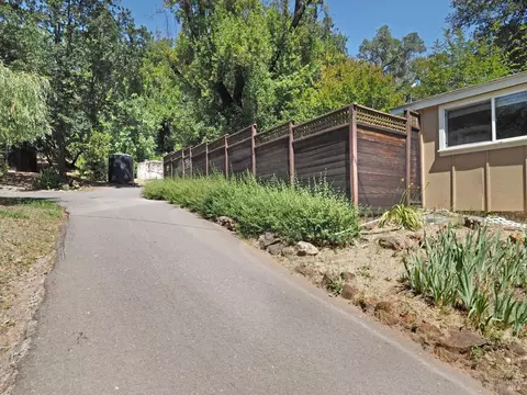 Exterior - 22549 River Rd, Geyserville, CA 95441 photo 29 of 30