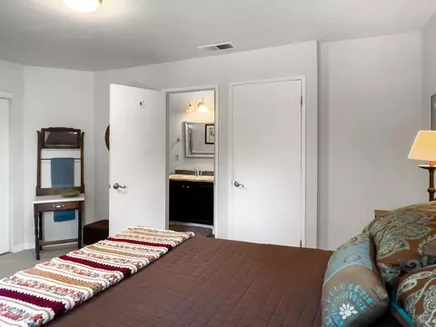 Bedroom - 31 Front St #A, Healdsburg, CA 95448 photo 2 of 2