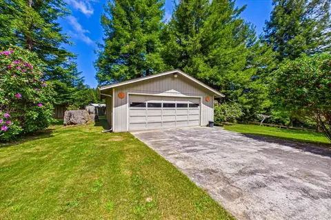 Exterior - 4281 Mitchell Rd, Eureka, CA 95503 photo 30 of 31