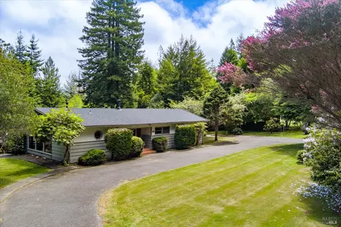 Exterior - 4281 Mitchell Rd, Eureka, CA 95503 photo 2 of 31