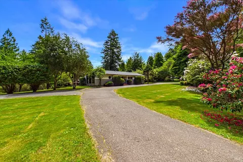 Exterior - 4281 Mitchell Rd, Eureka, CA 95503 photo 7 of 31