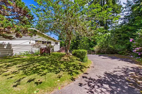 Exterior - 4281 Mitchell Rd, Eureka, CA 95503 photo 20 of 31