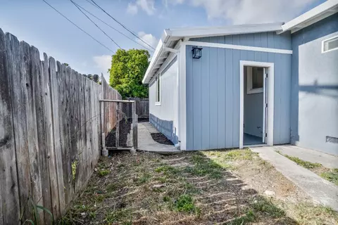 Exterior - 1307 Mckinley St, Fairfield, CA 94533 photo 5 of 11