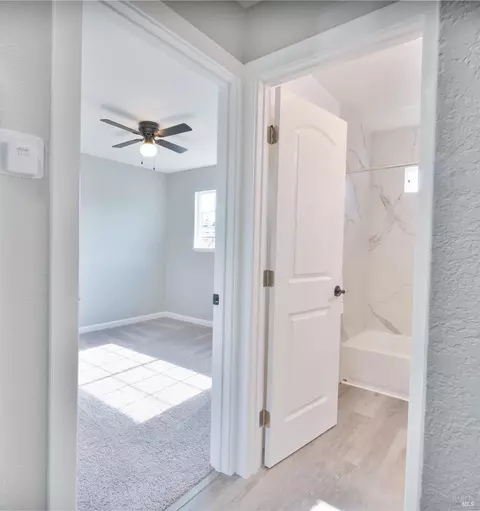 Entry Way - 1307 Mckinley St, Fairfield, CA 94533 photo 3 of 8