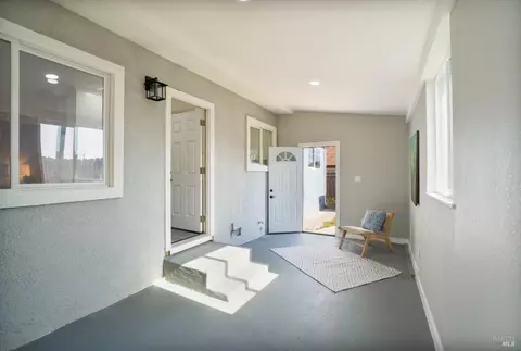 Entry Way - 1307 Mckinley St, Fairfield, CA 94533 photo 7 of 8