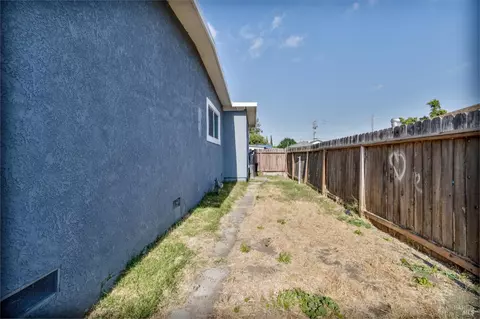 Exterior - 1307 Mckinley St, Fairfield, CA 94533 photo 6 of 11