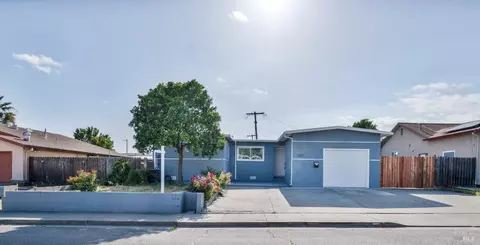 1307 Mckinley St, Fairfield, CA 94533