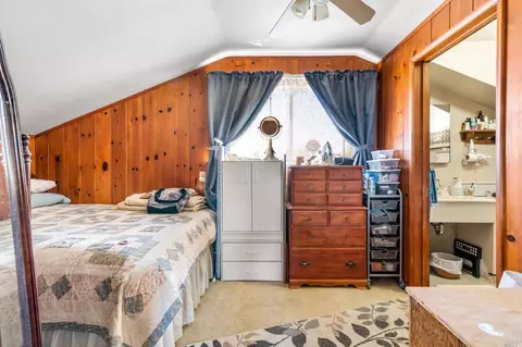 Bedroom - 504 W Railroad Ave, Cotati, CA 94931 photo 2 of 2