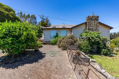 Exterior - 504 W Railroad Ave, Cotati, CA 94931 photo 2 of 9