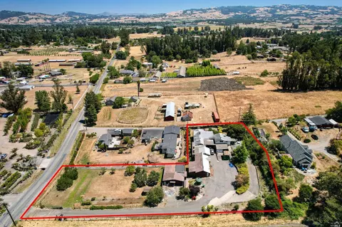 View/Area - 504 W Railroad Ave, Cotati, CA 94931 photo 3 of 3