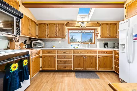 Kitchen - 504 W Railroad Ave, Cotati, CA 94931 photo 1 of 3