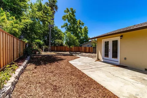 Exterior - 2442 Cardinal Ct, Concord, CA 94520 photo 3 of 11