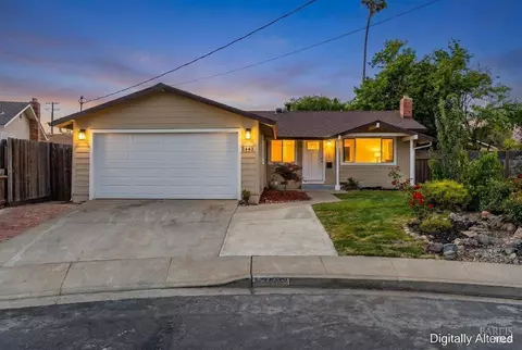 Exterior - 2442 Cardinal Ct, Concord, CA 94520 photo 10 of 11