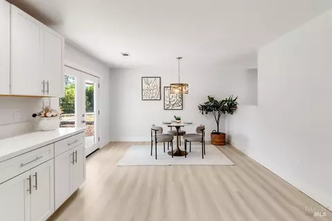 Dining - 2442 Cardinal Ct, Concord, CA 94520 photo 2 of 2