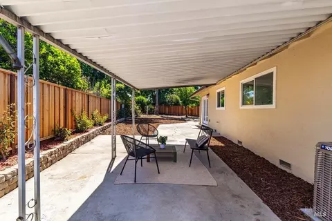 Exterior - 2442 Cardinal Ct, Concord, CA 94520 photo 7 of 11