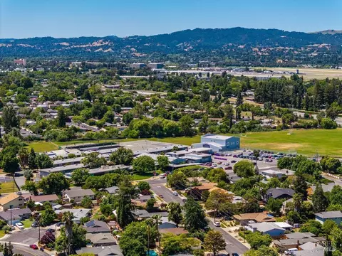 View/Area - 2442 Cardinal Ct, Concord, CA 94520 photo 9 of 9