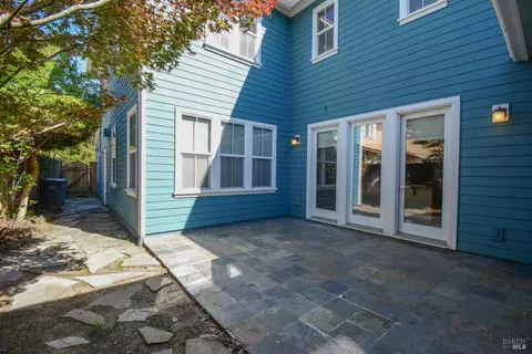 Exterior - 1026 Flagship Dr, Vallejo, CA 94592 photo 6 of 14