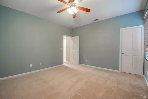 Bedroom - 1026 Flagship Dr, Vallejo, CA 94592 photo 8 of 9