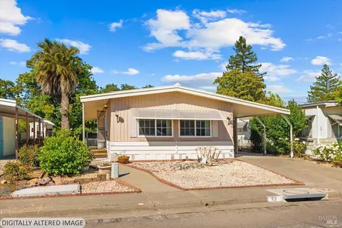 52 Westgate Cir, Santa Rosa, CA 95401