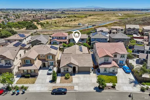 View/Area - 1985 Hancock Dr, Fairfield, CA 94533 photo 3 of 8
