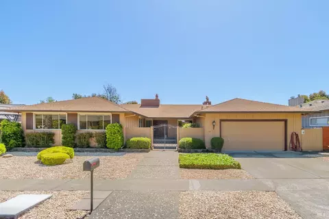 132 Peacock Dr, San Rafael, CA 94901