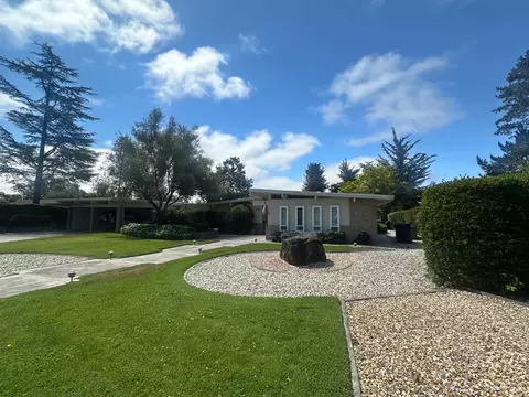495 Country Club Dr, Santa Rosa, CA 95401