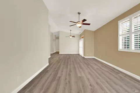 Living - 266 Bartlett Ln, Vacaville, CA 95687 photo 1 of 12