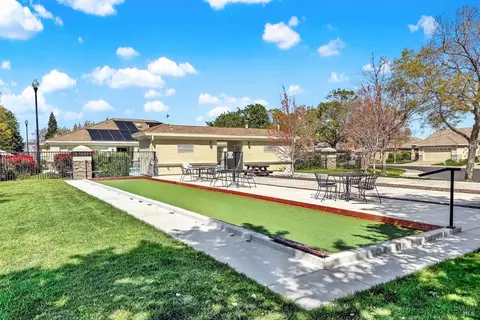 Exterior - 266 Bartlett Ln, Vacaville, CA 95687 photo 16 of 19