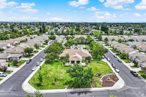 View/Area - 266 Bartlett Ln, Vacaville, CA 95687 photo 7 of 7