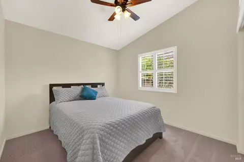 Bedroom - 266 Bartlett Ln, Vacaville, CA 95687 photo 1 of 9