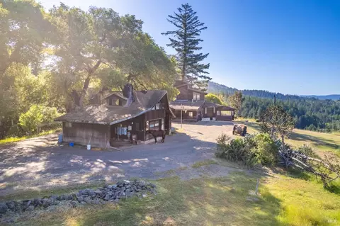 Exterior - 6200 Lazy Springs Rd, Philo, CA 95466 photo 11 of 14