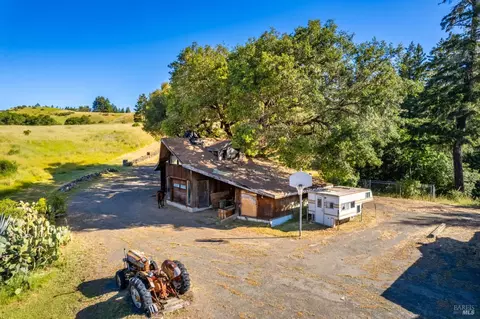 Exterior - 6200 Lazy Springs Rd, Philo, CA 95466 photo 9 of 14