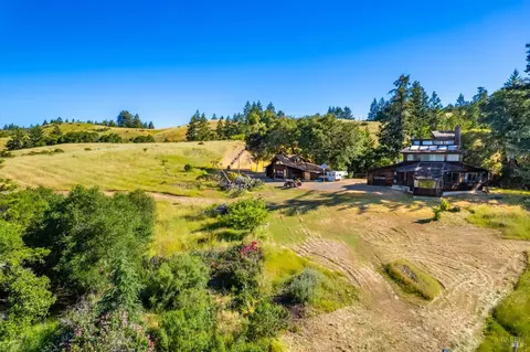 Exterior - 6200 Lazy Springs Rd, Philo, CA 95466 photo 5 of 14