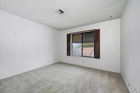 Bedroom - 910 Marina Dr, Napa, CA 94559 photo 2 of 3