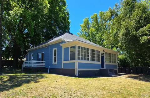 487 E Valley St, Willits, CA 95490
