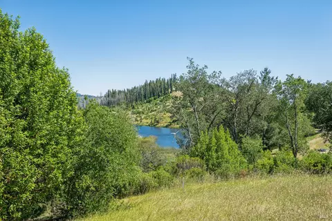 4665 Upper Ridge Rd, Santa Rosa, CA 95404