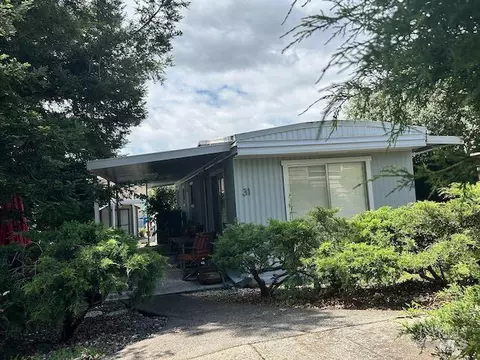 31 Springhill Ct, Santa Rosa, CA 95409