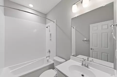Bath - 2151 Eva St, Napa, CA 94559 photo 1 of 2