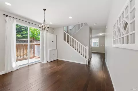 Living - 2151 Eva St, Napa, CA 94559 photo 3 of 6