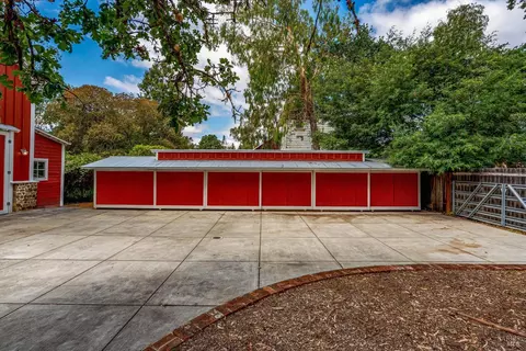 Exterior - 585 Denmark St, Sonoma, CA 95476 photo 16 of 22