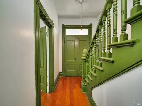 Entry Way - 1014 Castro St, Oakland, CA 94607 photo 1 of 3