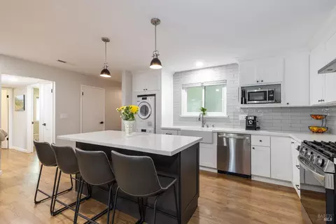 Kitchen - 225 2nd St E #27, Sonoma, CA 95476 photo 4 of 4
