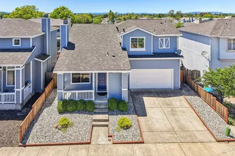 2323 Malachite Way, Santa Rosa, CA 95404