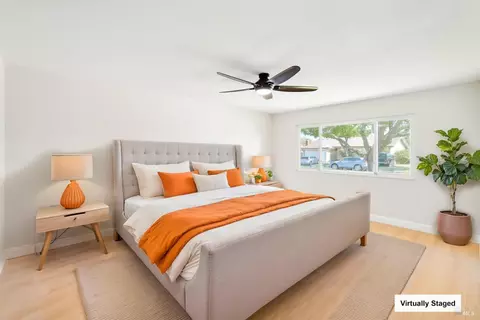 Bedroom - 278 Jasmine St, Fairfield, CA 94533 photo 1 of 3