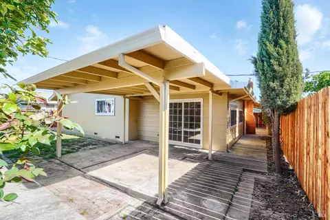 Exterior - 278 Jasmine St, Fairfield, CA 94533 photo 5 of 7