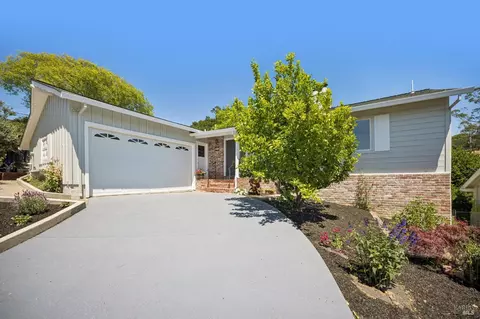 117 Longfellow Rd, Mill Valley, CA 94941
