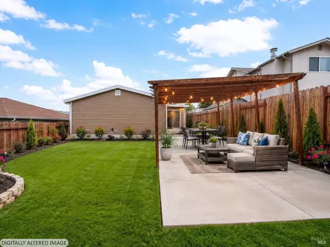 Exterior - 327 Pecan St, Vallejo, CA 94589 photo 10 of 17