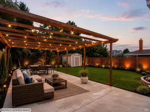 Exterior - 327 Pecan St, Vallejo, CA 94589 photo 12 of 17